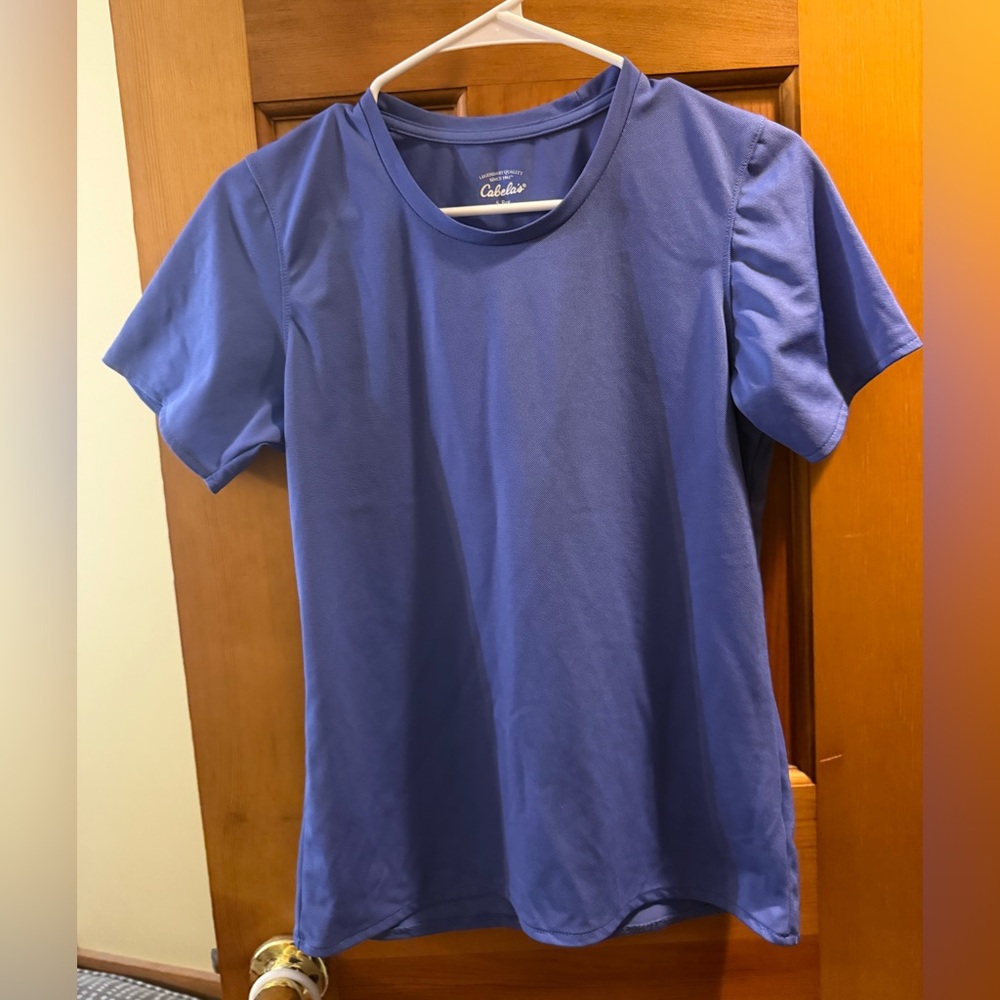 Cabela's Fitted Blue Short Sleeve Tee